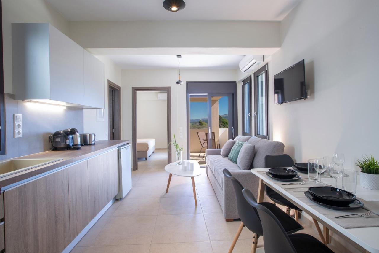 Amelie'S Luxe Apartments Kalligoni Extérieur photo